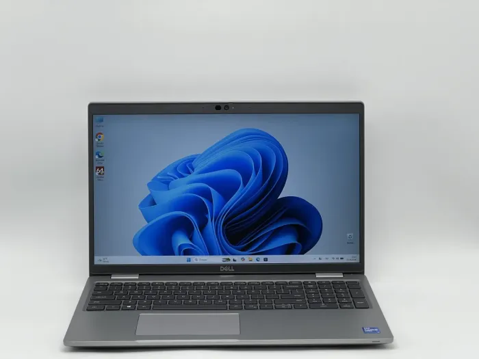 Ноутбук Dell Latitude 5520, i7-1185G7, 16 GB, 240 GB, Intel Iris Xe Graphics, 1920x1080, IPS [SH2607278] БУ - зображення 1