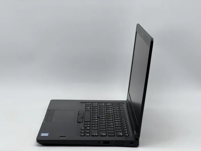 Ноутбук Dell Latitude 5480, i5-6300U, 8 GB, 120 GB, Intel HD Graphics 520, 1366x768, TN [DV2608244] БУ - зображення 3