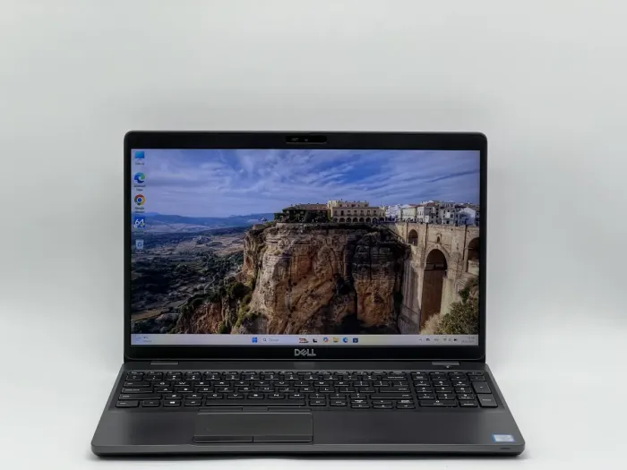 Ноутбук Dell Latitude 5500, i5-8365U, 16 GB, 240 GB, Intel UHD Graphics 620, 1920x1080, IPS [SH2506175] БУ - изображение 1