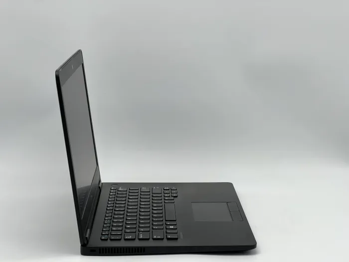 Ноутбук Dell Latitude E7470, i5-6300U, 8 GB, 120 GB, Intel HD Graphics 520, 1366x768, TN [SH2604664] БУ - зображення 2