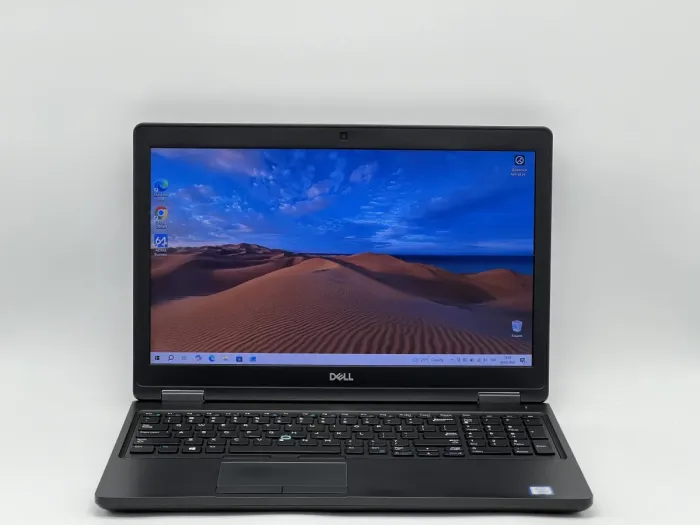 Ноутбук Dell Latitude 5590, i5-7300U, 8 GB, 120 GB, Intel HD Graphics 620, 1366x768, TN [SH26061407] БУ - зображення 1