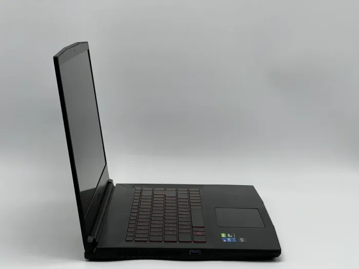 Ноутбук MSI GF63 Thin 11SC, i5-11400H, 16 GB, 480 GB, NVIDIA GeForce GTX 1650 Max - Q Design, 1920x1080, IPS [NS25031808] БУ - зображення 2