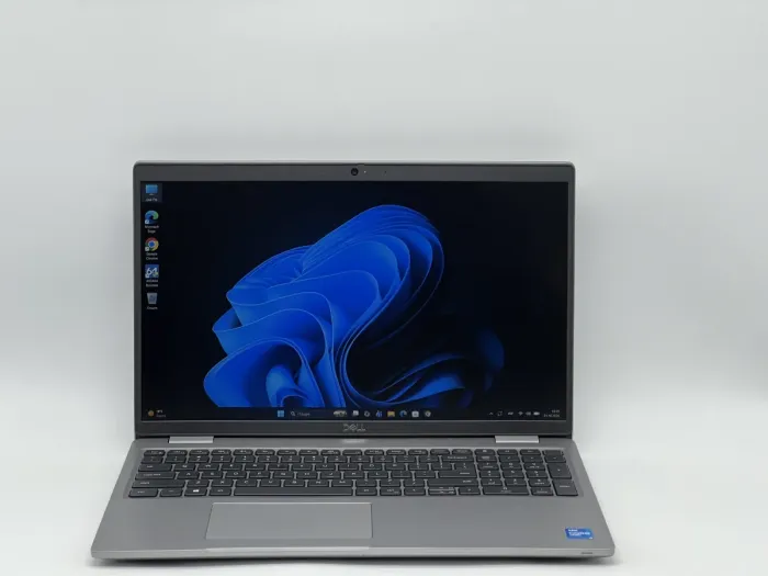Ноутбук Dell Latitude 5520, i5-1145G7, 16 GB, 240 GB, Intel Iris Xe Graphics, 1920x1080, IPS [SH2609304] БУ - зображення 1