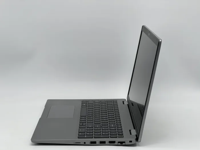 Ноутбук Dell Latitude 5520, i7-1185G7, 16 GB, 240 GB, Intel Iris Xe Graphics, 1920x1080, IPS [SH2606299] БУ - зображення 3