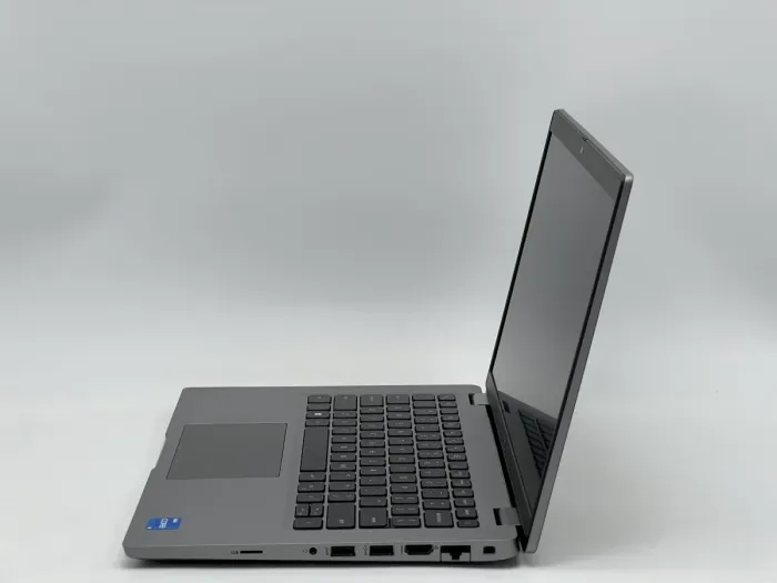 Ноутбук Dell Latitude 5430, i5-1235U, 16 GB, 240 GB, Intel® Iris® Xe Graphics, 1920x1080, IPS [SH2606514] БУ - зображення 3