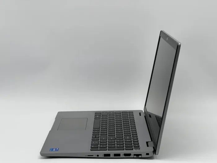 Ноутбук Dell Latitude 5520, i5-1135G7, 16 GB, 240 GB, Intel Iris Xe Graphics, 1920x1080, IPS [SH26031338] БУ - зображення 3