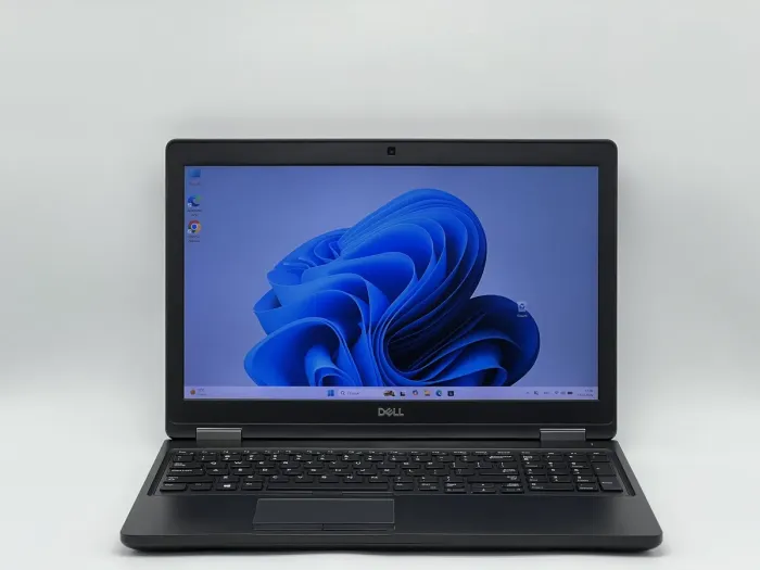 Ноутбук Dell Latitude 5590, i5-8350U, 16 GB, 480 GB, Intel UHD Graphics 620, 1920x1080, IPS [SH2603086] БУ - изображение 1