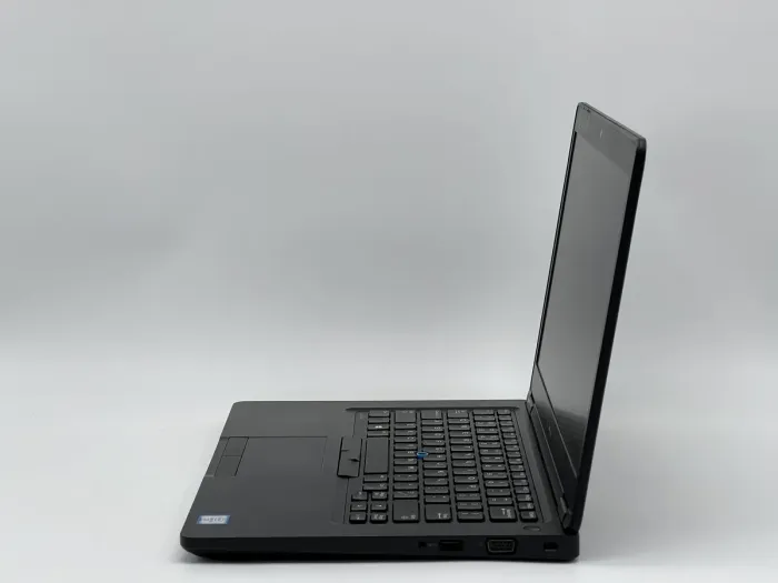Ноутбук Dell Latitude 5480, i5-6300U, 8 GB, 240 GB, Intel HD Graphics 520, 1366x768, TN [SH2604150] БУ - зображення 3