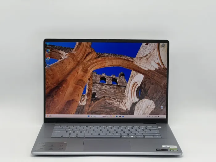 Ноутбук Dell Inspiron 16 Plus 7640, Intel Core Ultra 7 155H, 16 GB, 480 GB, NVIDIA GeForce RTX 4060, 2560х1600, IPS [SH2604040] БУ - зображення 1