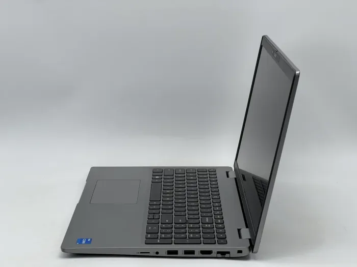 Ноутбук Dell Latitude 5520, i5-1145G7, 16 GB, 240 GB, Intel Iris Xe Graphics, 1920x1080, IPS [SH2609442] БУ - зображення 3