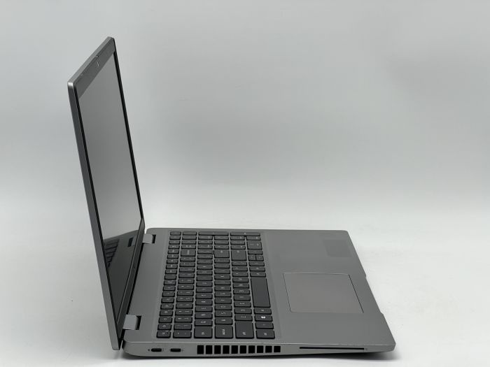 Ноутбук Dell Lattude 5520, i5-1145G7, 16 GB, 240 GB, Intel Iris Xe Graphics, 1920x1080, IPS [SH2609714] БУ - изображение 2