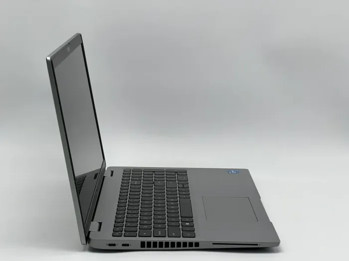Ноутбук Dell Latitude 5520, i5-1145G7, 16 GB, 240 GB, Intel Iris Xe Graphics, 1920x1080, IPS [SH2601259] БУ - зображення 3