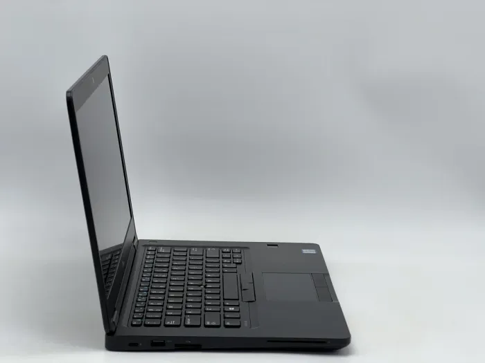 Ноутбук Dell Latitude 5480, i5-6300U, 8 GB, 120 GB, Intel HD Graphics 520, 1920x1080, TN [DV2608248] БУ - зображення 2