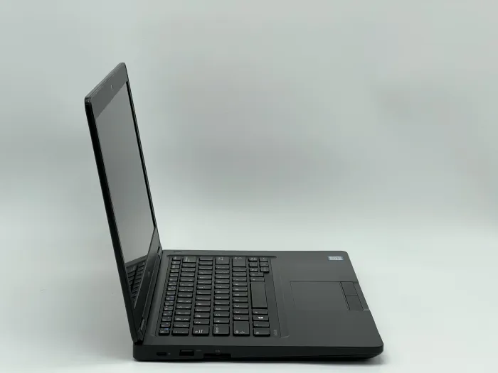 Ноутбук Dell Latitude 5480, i5-7300HQ, 8 GB, 240 GB, Intel HD Graphics 630, 1366x768, TN [SH2604649] БУ - зображення 2
