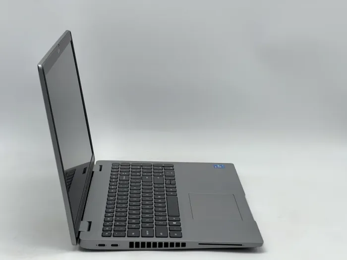 Ноутбук Dell Latitude 5520, i5-1145G7, 16 GB, 240 GB, Intel Iris Xe Graphics, 1920x1080, IPS [SH2608019] БУ - изображение 2