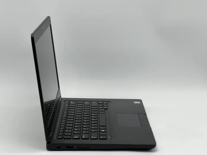 Ноутбук Dell Latitude 5480, i5-6300U, 8 GB, 120 GB, Intel HD Graphics 520, 1366x768, TN [SH2606572] БУ - зображення 2