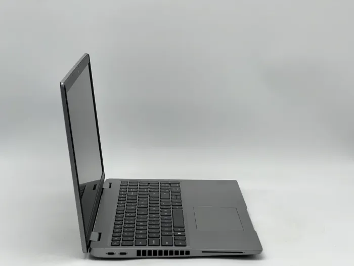 Ноутбук Dell Latitude 5520, i5-1145G7, 16 GB, 240 GB, Intel Iris Xe Graphics, 1920x1080, IPS [SH2608828] БУ - зображення 2
