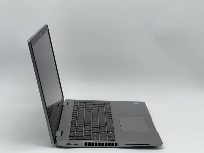 Ноутбук Dell Latitude 5520, i5-1145G7, 16 GB, 240 GB, Intel Iris Xe Graphics, 1920x1080, IPS [SH2604162] БУ - изображение 2