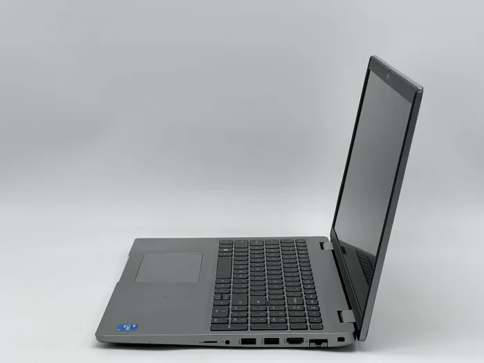 Ноутбук Dell Latitude 5520, i5-1145G7, 16 GB, 240 GB, Intel Iris Xe Graphics, 1920x1080, IPS [SH26051093] БУ - зображення 3