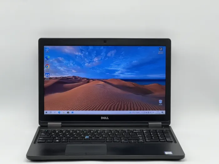 Ноутбук Dell Latitude 5590, i5-7300U, 8 GB, 120 GB, Intel HD Graphics 620, 1366x768, TN [SH26061031] БУ - зображення 1