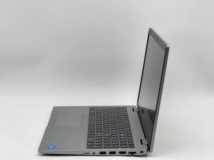 Ноутбук Dell Latitude 5520, i5-1145G7, 16 GB, 240 GB, Intel Iris Xe Graphics, 1920x1080, IPS [SH2608839] БУ - зображення 3