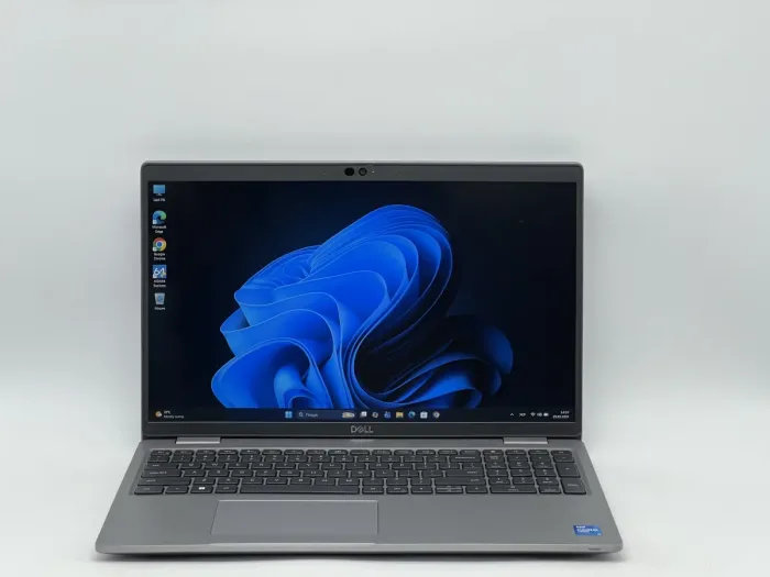 Ноутбук Dell Latitude 5520, i5-1145G7, 16 GB, 240 GB, Intel Iris Xe Graphics, 1920x1080, IPS [SH26081065] БУ - зображення 1