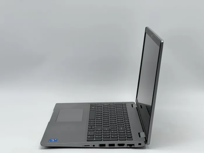 Ноутбук Dell Latitude 5520, i5-1145G7, 16 GB, 240 GB, Intel Iris Xe Graphics, 1920x1080, IPS [SH26051096] БУ - зображення 3