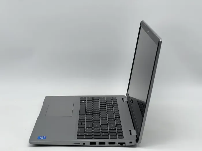 Ноутбук Dell Latitude 5520, i5-1145G7, 16 GB, 240 GB, Intel Iris Xe Graphics, 1920x1080, IPS [SH26081072] БУ - изображение 3