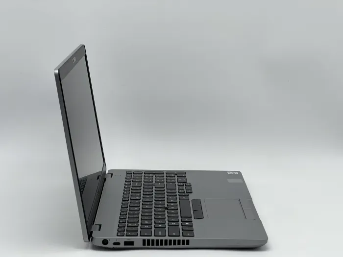 Ноутбук Dell Latitude 5511, i5-10400H, 8 GB, 240 GB, Intel UHD Graphics, 1920x1080, IPS [SH26031316] БУ - зображення 2